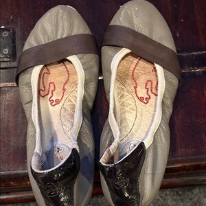 Puma Gray and Black Women's Ballet Flats